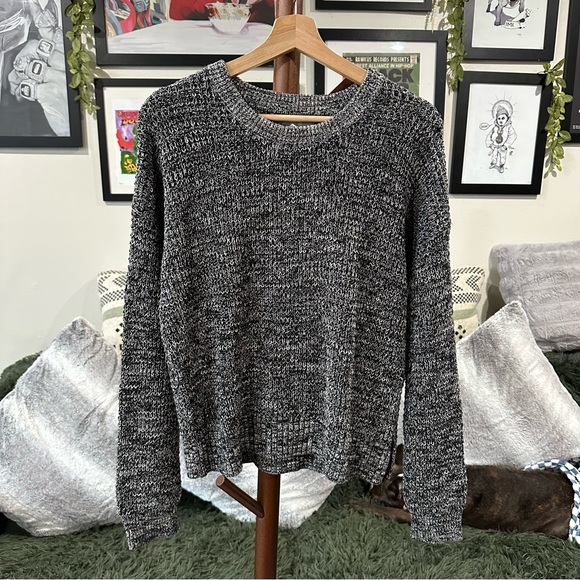 Banana Republic Sweaters - Banana Republic Knitted Sweater